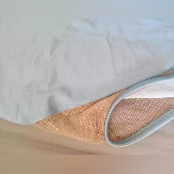 VS Mesh Plunge One-Piece in Light Blue Size L - Picture 4 of 5